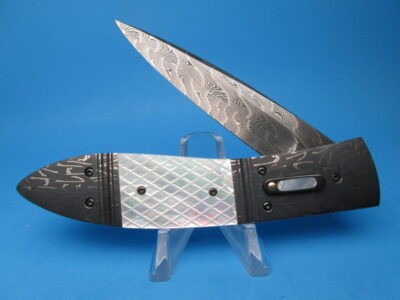 CUSTOM JIM & JOYCE MINNICK DAMASCUS AND PEARL AUTO ART KNIFE