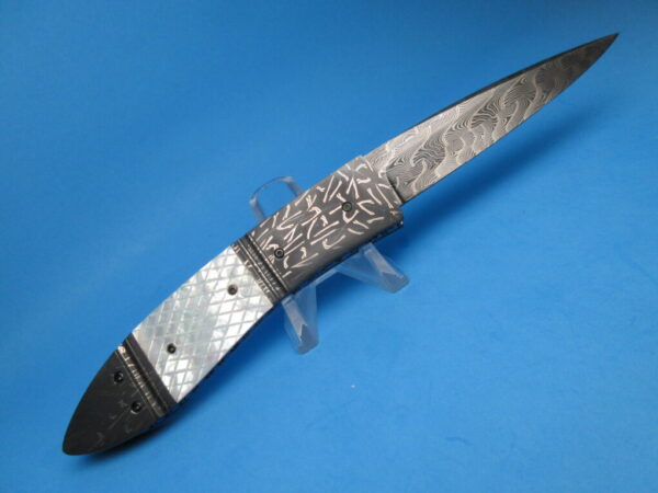 CUSTOM JIM & JOYCE MINNICK DAMASCUS AND PEARL AUTO ART KNIFE