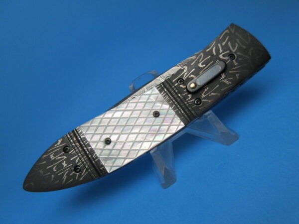 CUSTOM JIM & JOYCE MINNICK DAMASCUS AND PEARL AUTO ART KNIFE