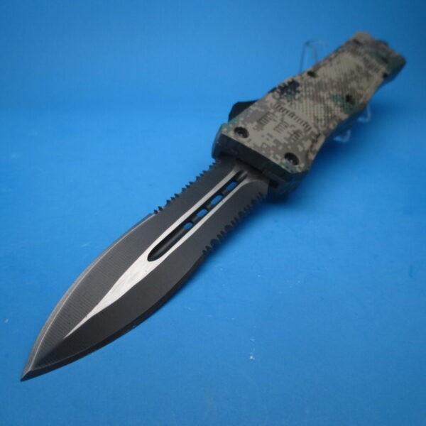 Delta Force OTF Urban Digital Camo Handle W/ Serrated Double-Edge Blade - Image 2