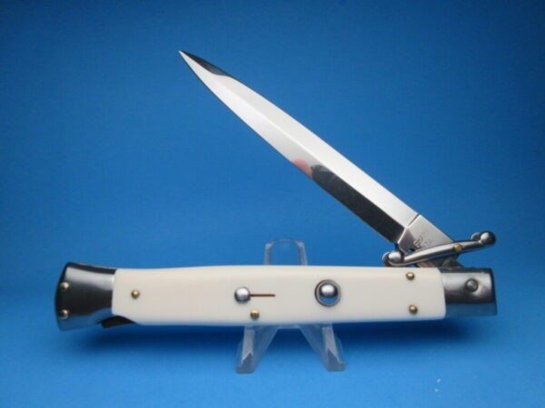 Frank Beltrame 11" Imit. Ivory Dagger Swinguard