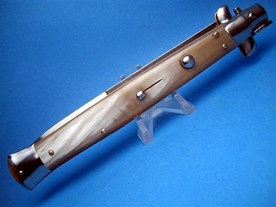Frank Beltrame 13" Blonde Horn Bayonet