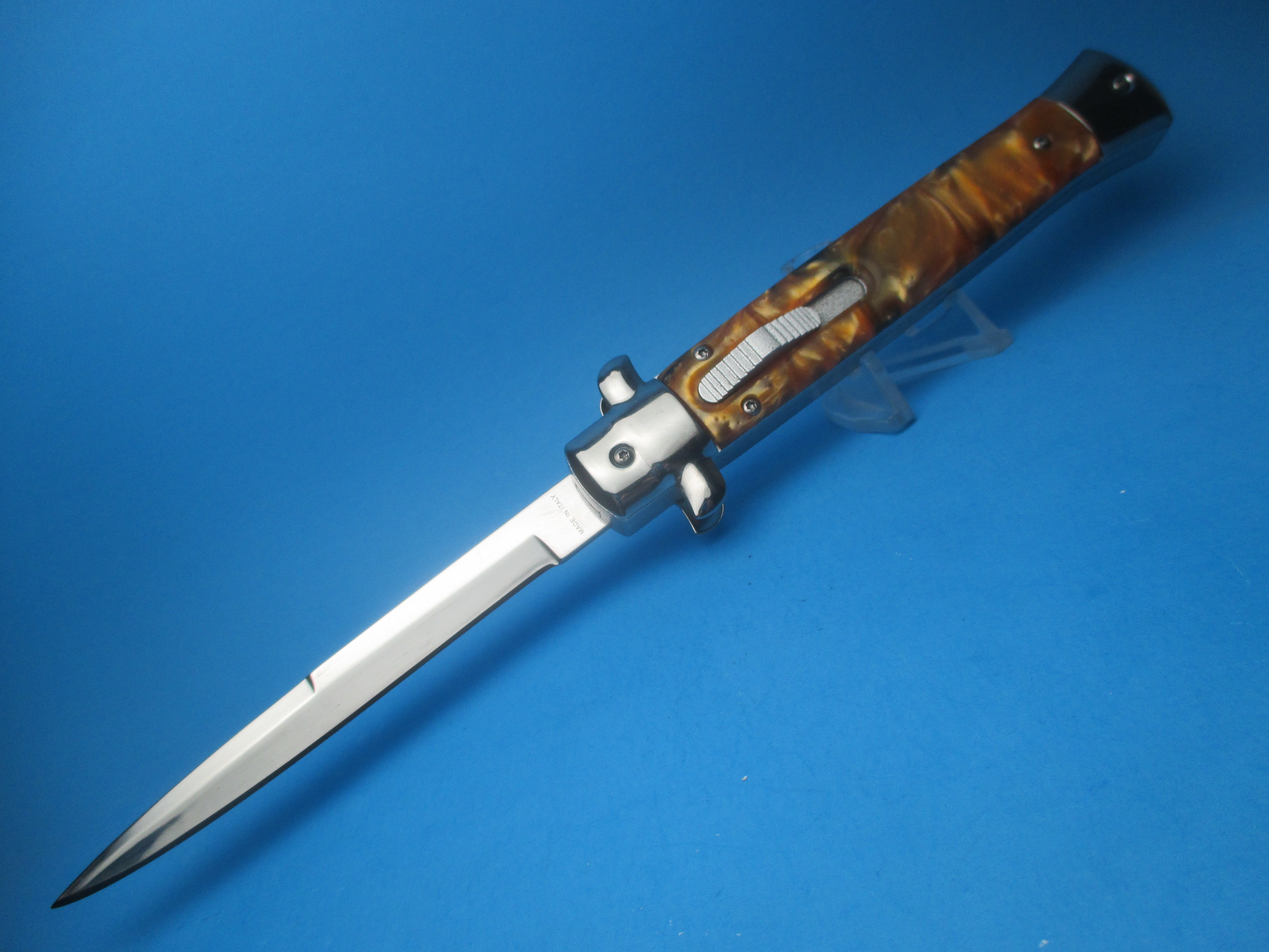 At MySwitchblade.com we carry a wide variety of switchblades from many places around the globe including: The U.S, Russia, Czechoslovakia, along with Asian Imports. We also offer custom high-end “knife art” switchblades from makers like Reese Weiland, Jeff Harkins, Bill Saindon, Paul (Burn) Panak and many more. Apart from imports and custom build switchblades, if you are looking for something more, please ask us and we may have them in stock for you.