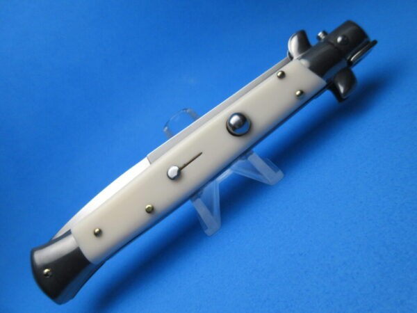 Frank Beltrame 11" Imit. Ivory with Bayonet Blade
