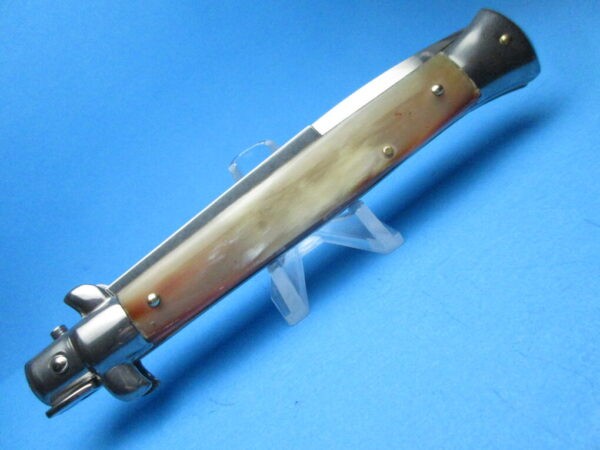 Frank Beltrame 11″ Blonde Horn Bayonet Switchblade