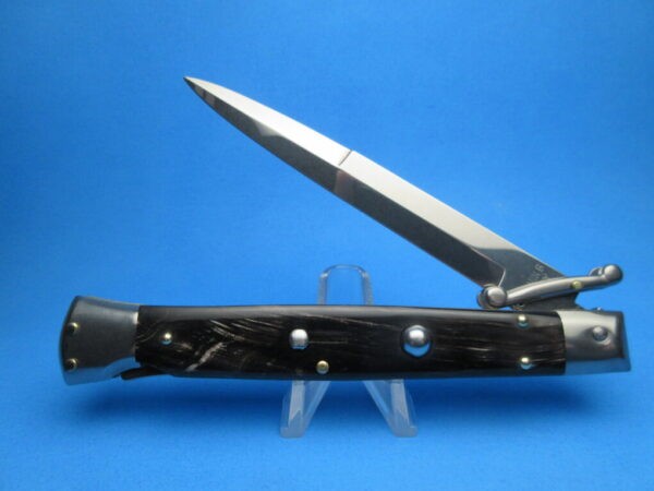 Frank Beltrame 11" Buffalo Horn Bayonet Swinguard