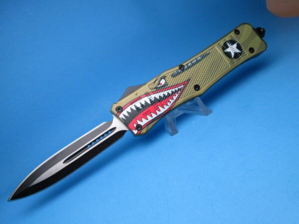 P-40 Green Warhawk OTF Switchblade Knife