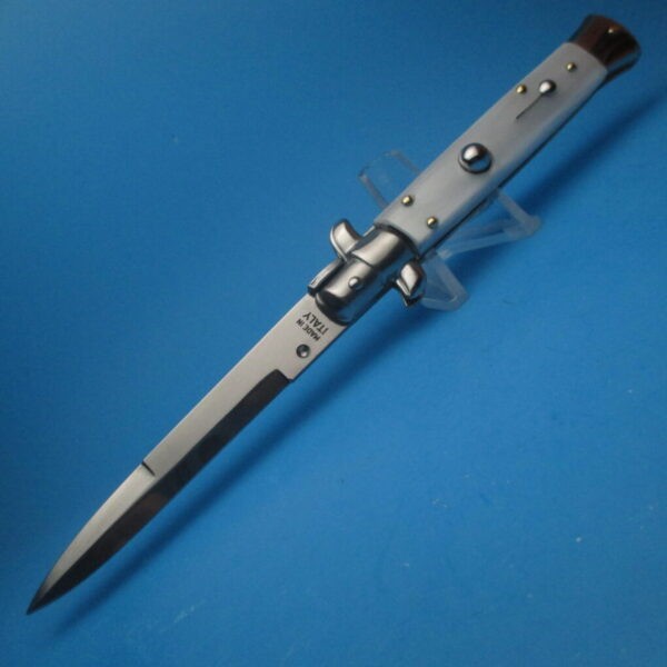 Italian Stiletto 9" White Pearlex Bayonet Switchblade - Image 4