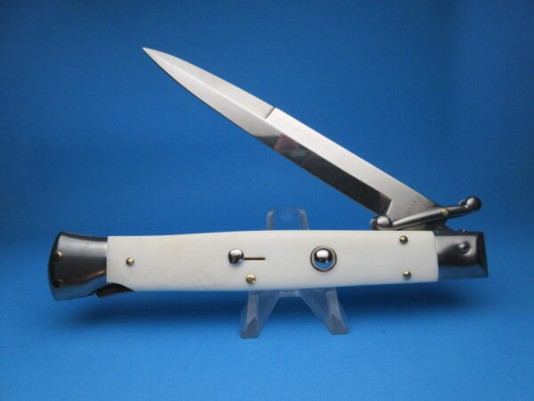 Frank Beltrame 11" Camelbone Bayonet Swinguard S&D