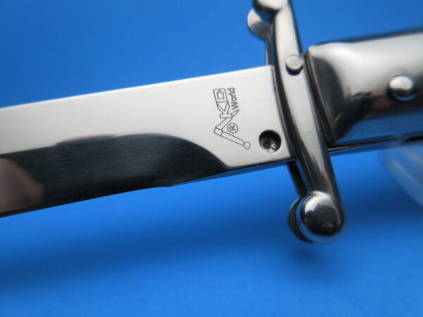 9'' AKC Ebonywood Polished Bayonet Swinguard