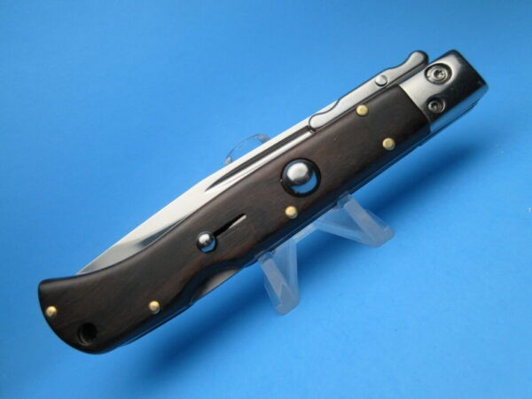 9" AKC Ebonywood "Roma" Swinguard