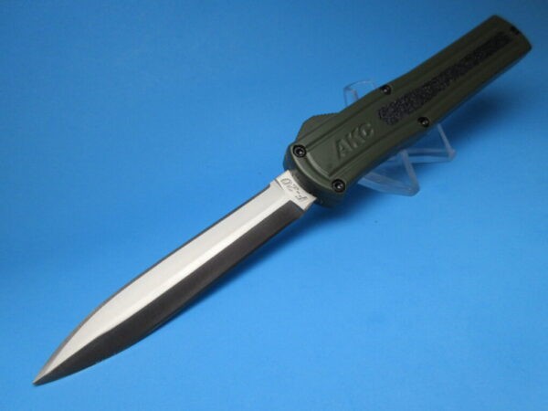 AKC F-20 Black Handle Dagger Blade