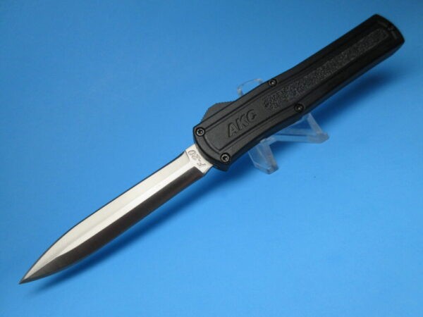 AKC F-20 Black Handle Dagger Blade
