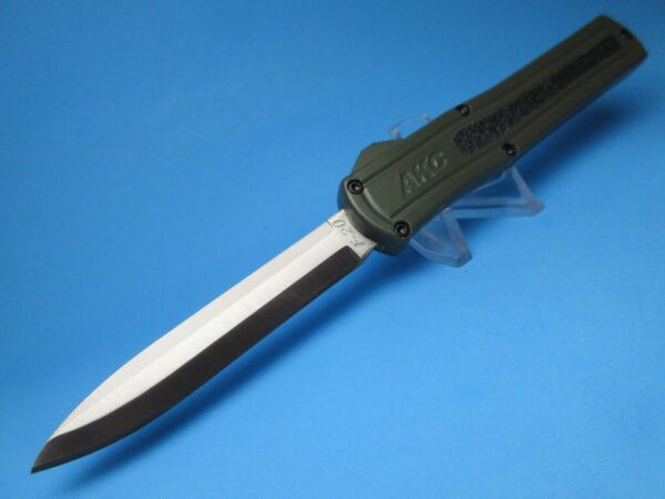 AKC F-20 Green Handle Drop-point Blade