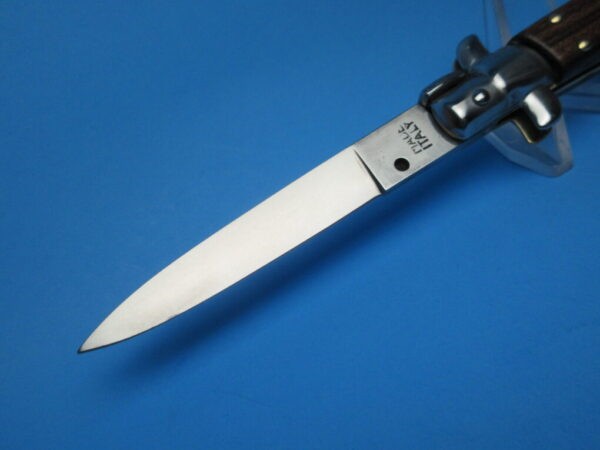 Italian Stiletto 8" Rosewood Flat Grind Switchblade