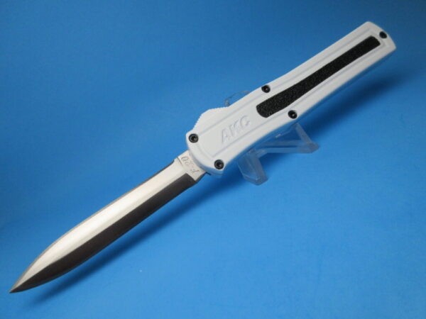 AKC F-20 White Handle Dagger Blade