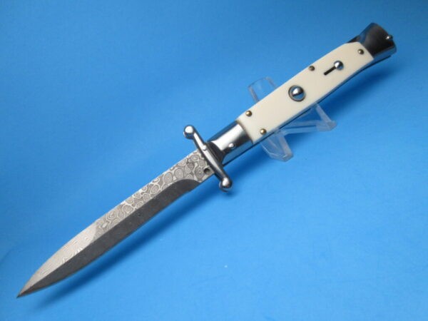 9'' AKC Imit. Ivory Damascus Bayonet Swinguard