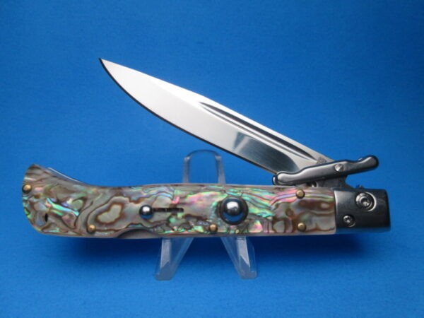 11" AKC Faux Abalone "Roma" Swinguard