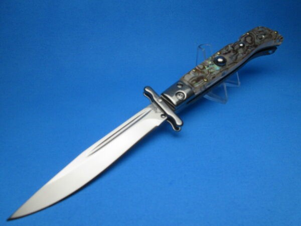 11" AKC Faux Abalone "Roma" Swinguard