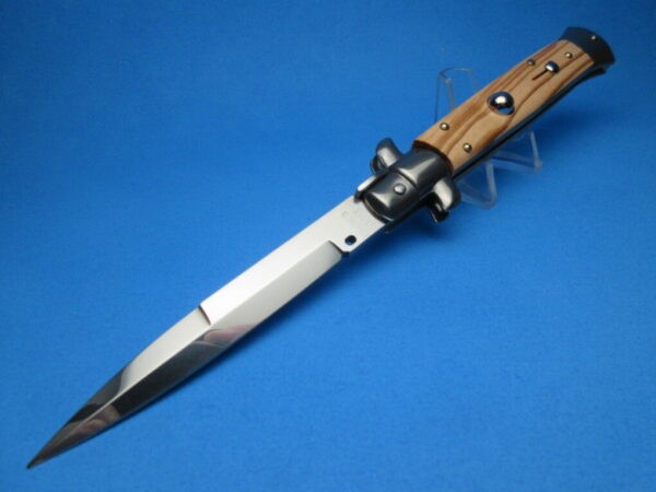 Frank Beltrame 9" Olivewood Bayonet