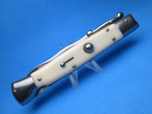 9" Imit. Ivory Italian Kriss Stiletto Clone Swinguard Switchblade