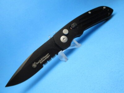Smith & Wesson SW50BS Switchblade