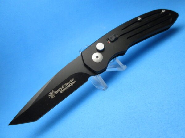 Smith & Wesson SW50BT Switchblade