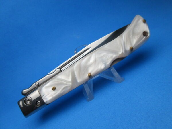 9" White Pearlex "Italian" Roma Swinguard
