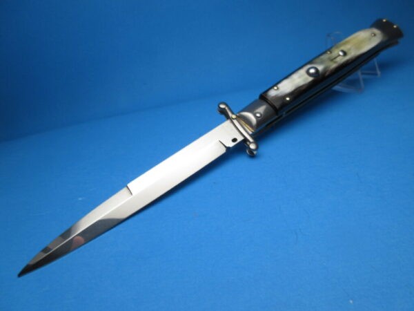 Frank Beltrame 11" Brazilian Horn Bayonet Swinguard