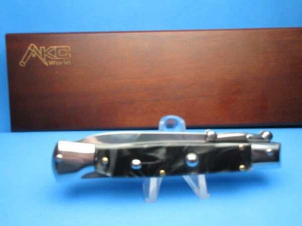 9'' AKC Black Marble Polished Bayonet Swinguard