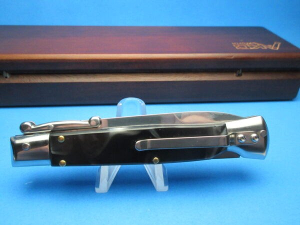 9'' AKC Black Marble Polished Bayonet Swinguard