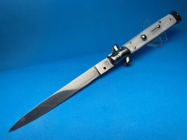 Italian Stiletto 11" White Pearlex Flat Grind Switchblade - Image 4