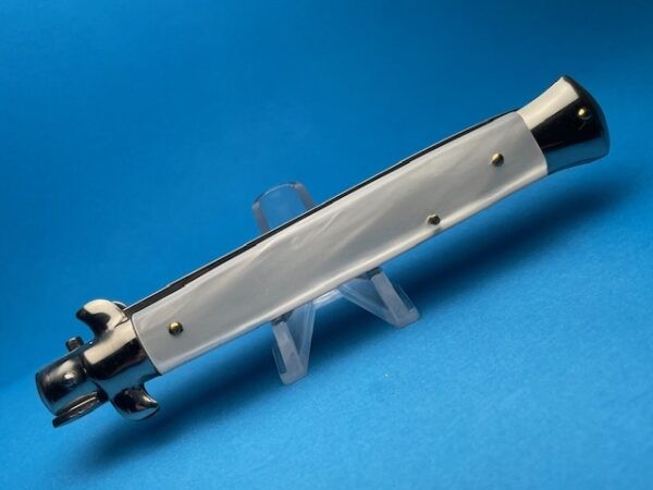Italian Stiletto 11" White Pearlex Flat Grind Switchblade - Image 5