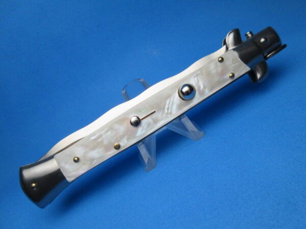 Frank Beltrame 11" Real Mother of Pearl with Kriss Blade