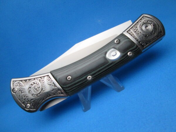 Engraved Micarta Hunter Style Auto
