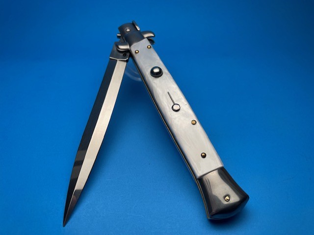 Frank Beltrame 11" White Pearlex Dagger Blade - Image 2