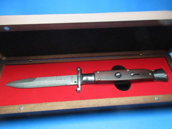 9'' AKC Cocobolo Damascus Bayonet Swinguard