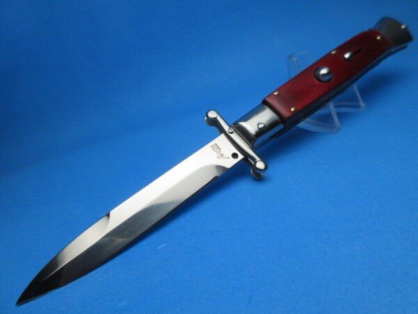 9'' AKC Red Pakkawood Polished Bayonet Swinguard