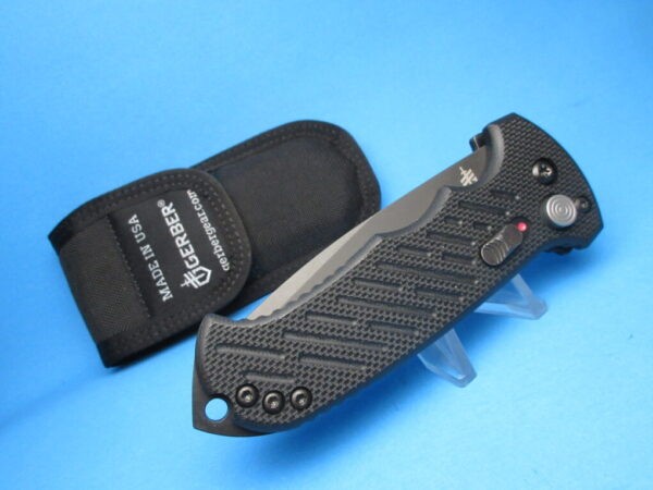 Gerber 06 Auto G-10 Tanto Serrated Switchblade Knife