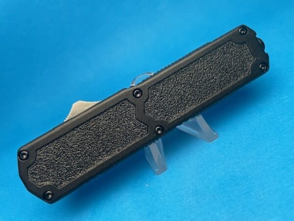 Black Titan 2 OTF 8 & 5/8" Double Edge Double Action Serrated Blade