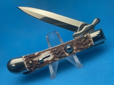 7" AKC Medici Stag Horn Swinguard