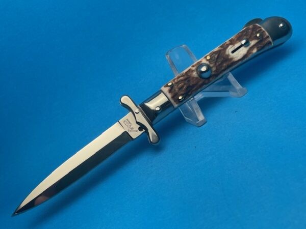 7" AKC Medici Stag Horn Swinguard