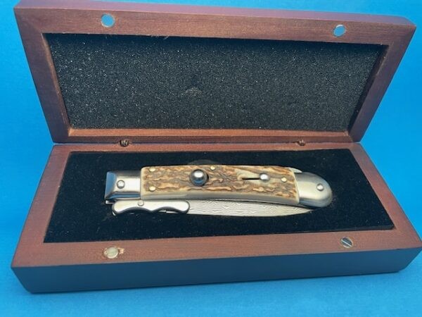 7" AKC Medici Stag Horn Damascus Swinguard - Image 5