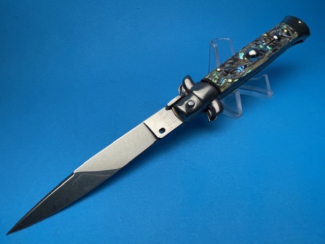 Frank Beltrame 8'' Abalone Swedge Switchblade - Image 5